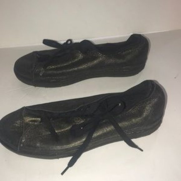 Black/Gold Chuck Taylor Converse - Picture 3 of 7